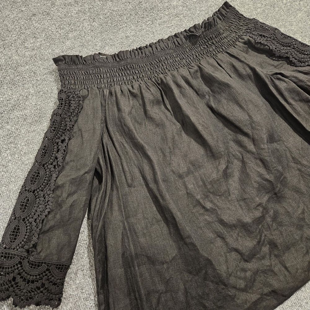 Chicos Linen Off The Shoulder Cutwork Blouse Smocked Neckline Black Size 14 - Picture 1 of 8